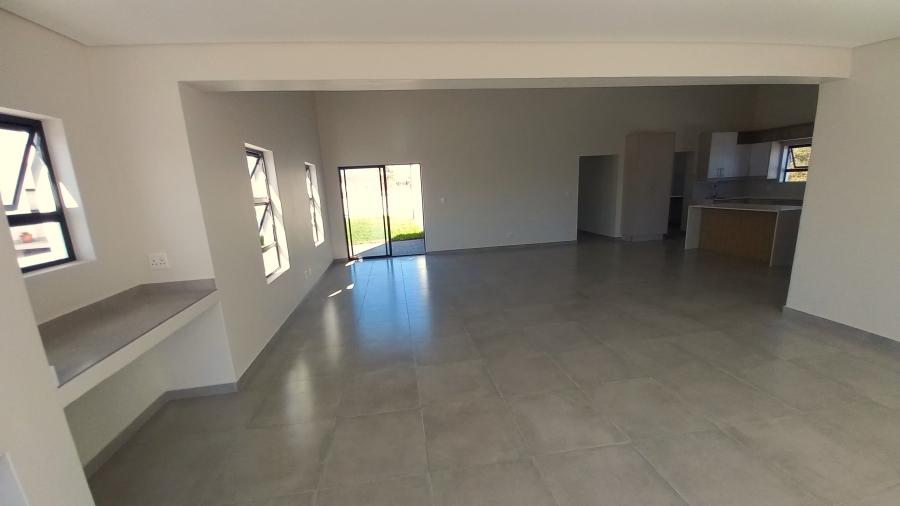 3 Bedroom Property for Sale in Brittania Beach Estate Western Cape